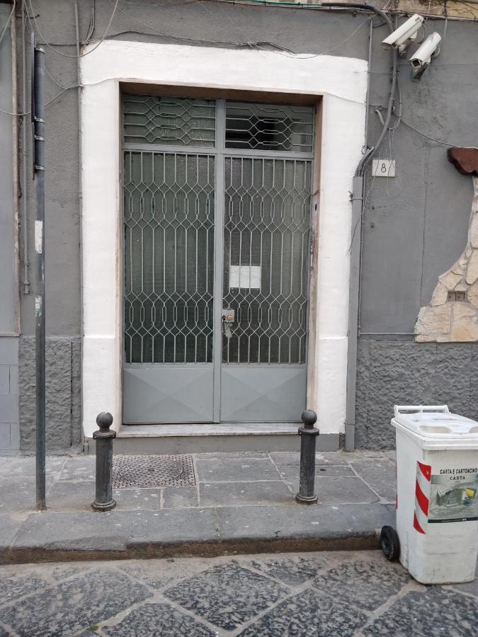 Angy'S House Apartment Napoli Bagian luar foto