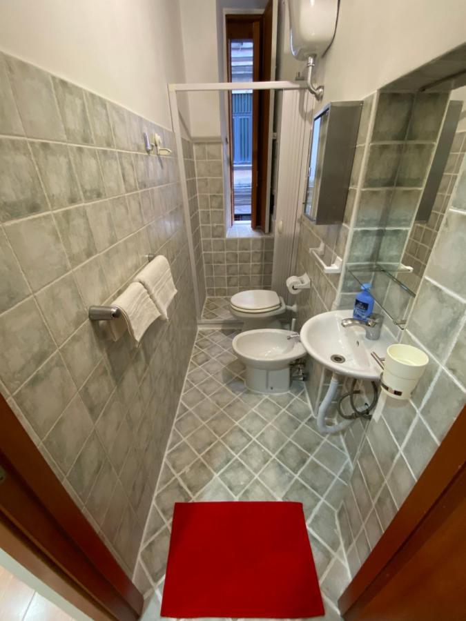 Angy'S House Apartment Napoli Bagian luar foto